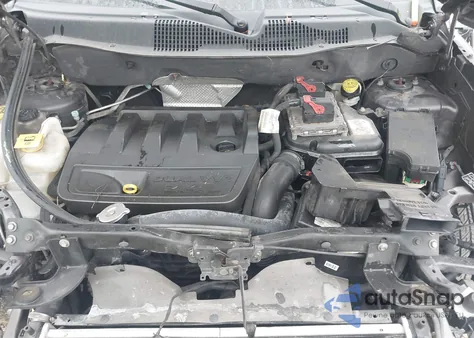 2015 Jeep Compass Latitude z USA, uszkodzony, nr VIN 1C4NJCEB3FD139202